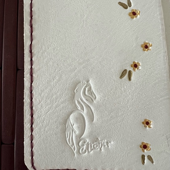 Elrohir B6 White leather Travelers Notebook - Picture 4 of 7